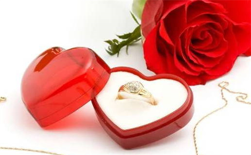 九五年出生的猪命运解析与性格特点分析