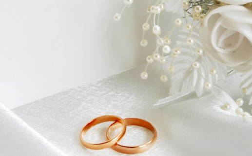 19年出生的孩子什么命