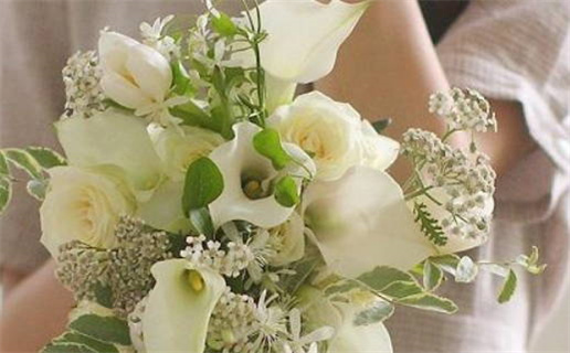 屁股小的男人是什么命_屁股小的男人什么性格