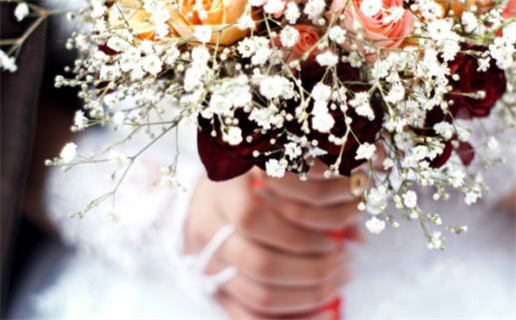 女命伤官格什么意思_女命伤官格是什么意思