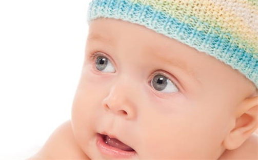 胡姓男生的意境深远名字精选，给宝宝一个好名字