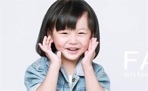 如何给2026年07月26日出生的张姓女宝宝起个好名字？专业分析与建议