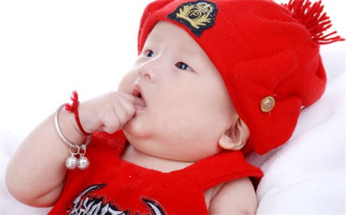 胡姓女孩子取名