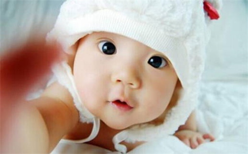 2026年06月27日出生梁姓女宝宝如何取名？好听有寓意的名字精选