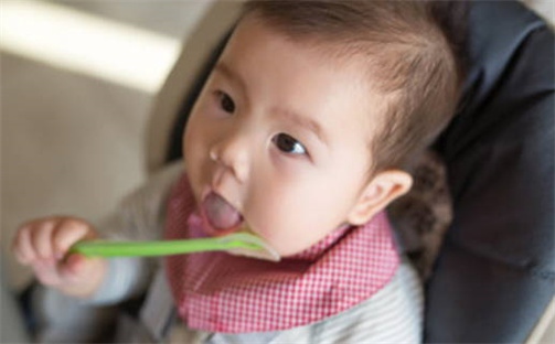 梁姓女孩子取名