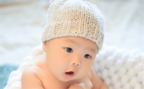 八字五行与王姓：2026年07月14日出生女宝宝的理想名字分析